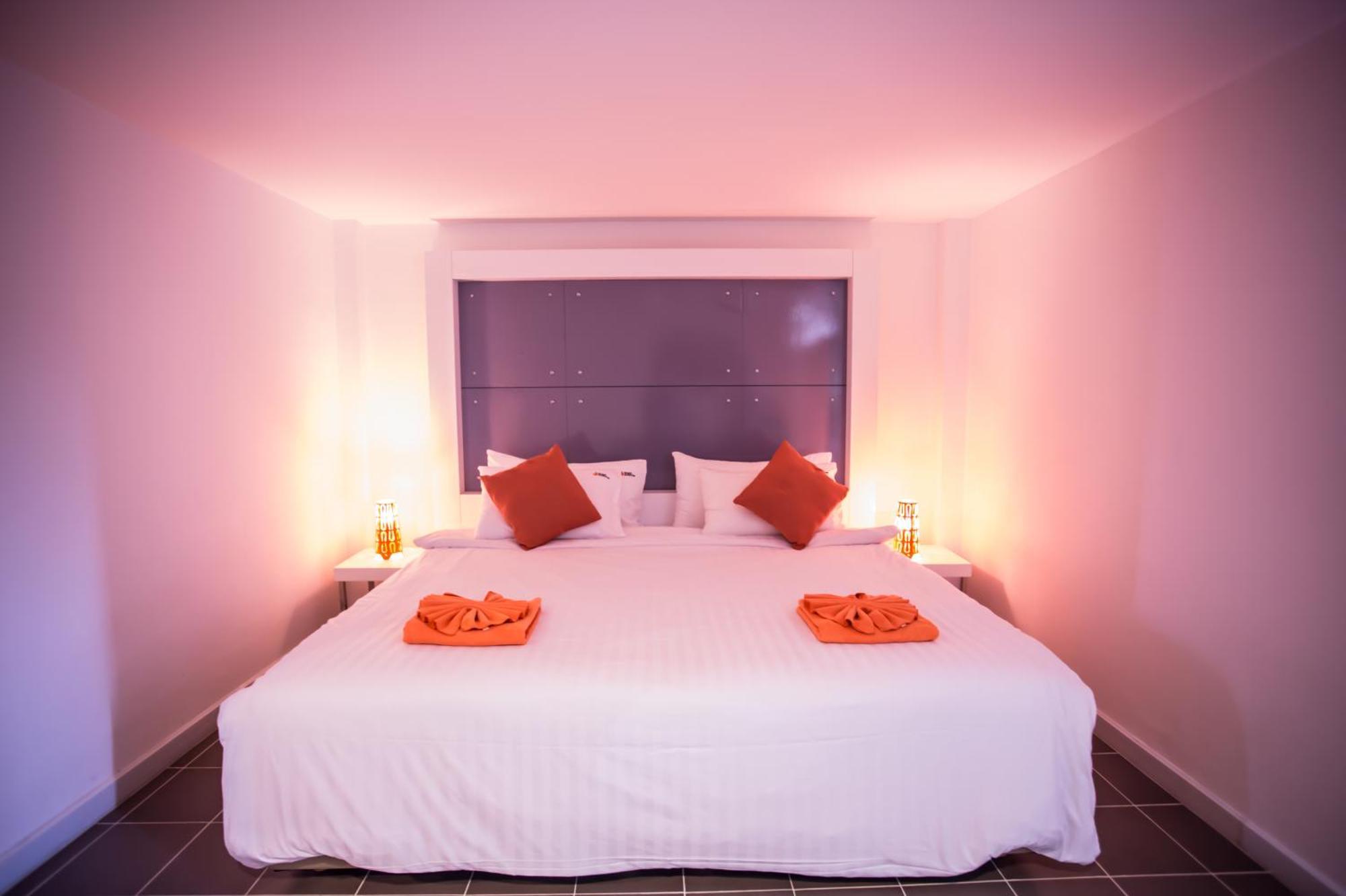 The Original Orange Hotel Nakhon Si Thammarat Quarto foto