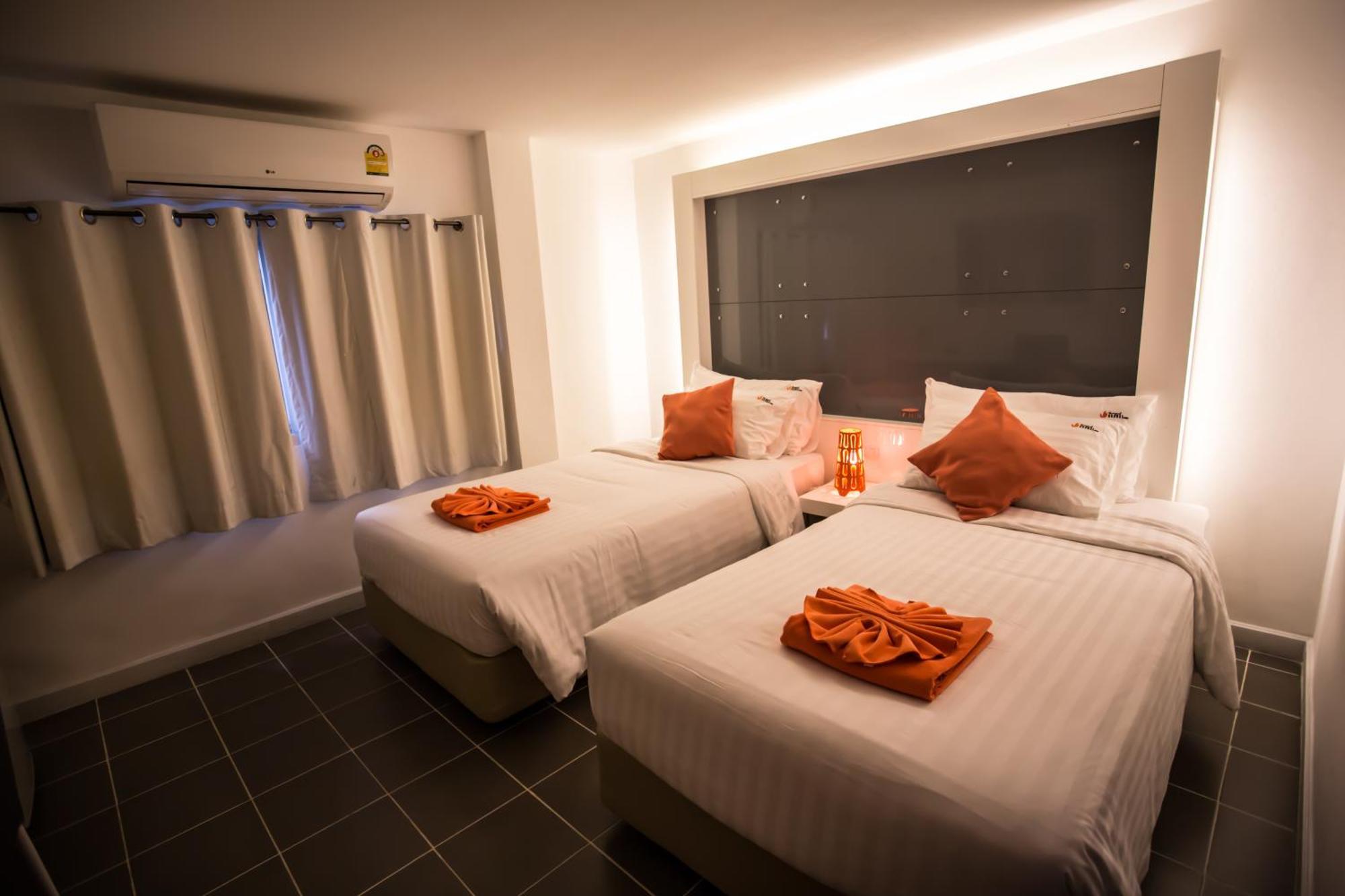 The Original Orange Hotel Nakhon Si Thammarat Quarto foto